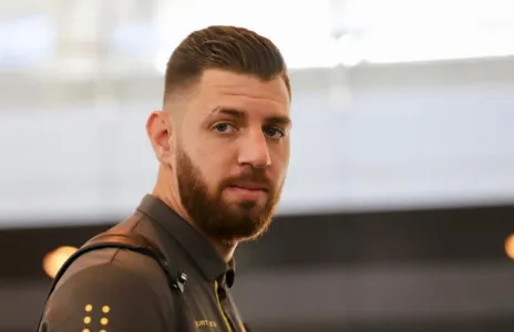 Football Lebanon - مهدي خليل في ذوب آهن لموسم جديد