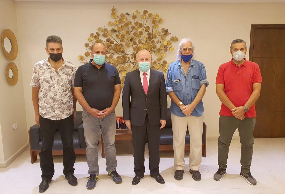 Football Lebanon - رئيس الإتحاد اللبناني لكرة القدم السيد هاشم حيدر يستقبل وفد نقابة المصوّرين اللبنانيين