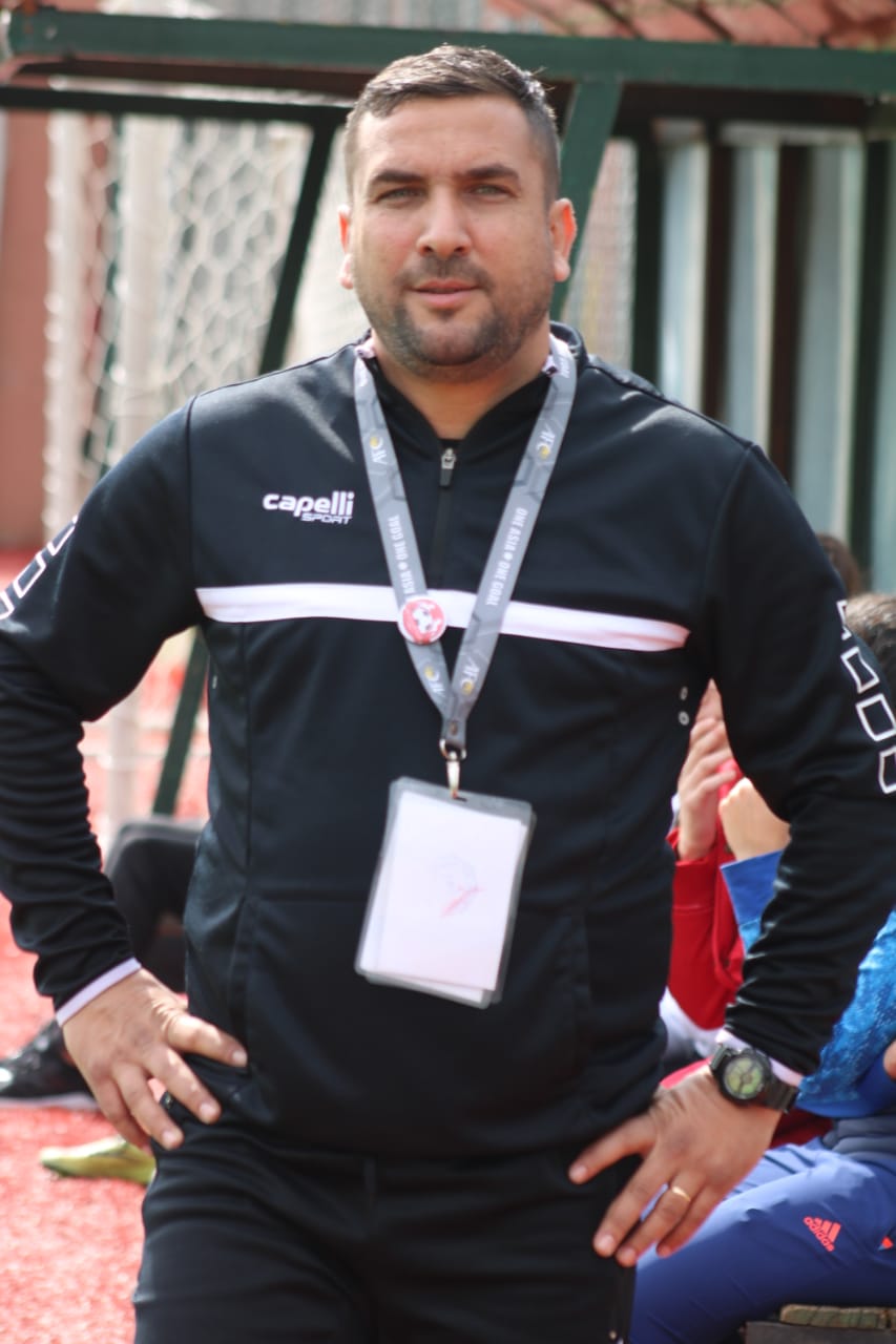 Football Lebanon - عبد الخالق لـ Football Lebanon : المنافسة شرسة على اللقب