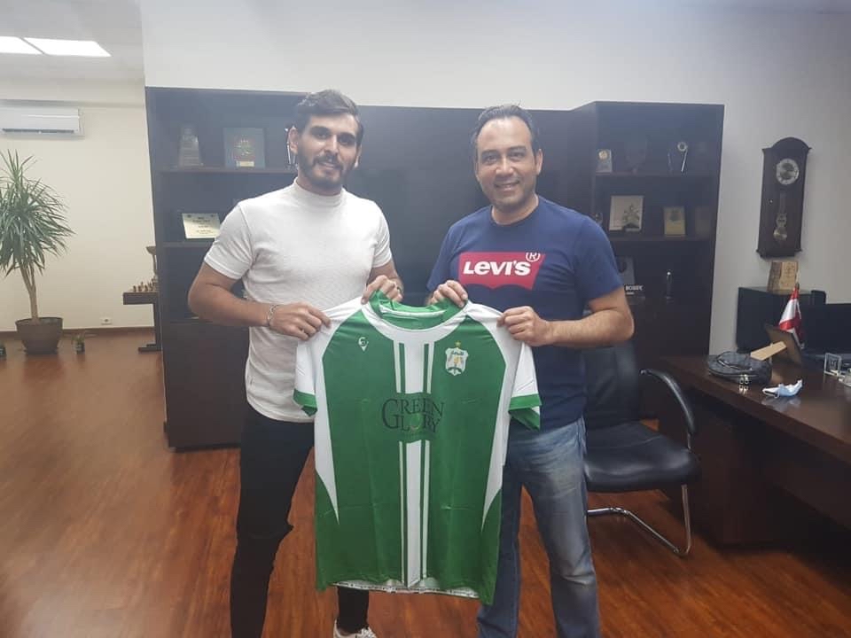 Football Lebanon - خالد علي انصاري لمدة خمس سنوات 