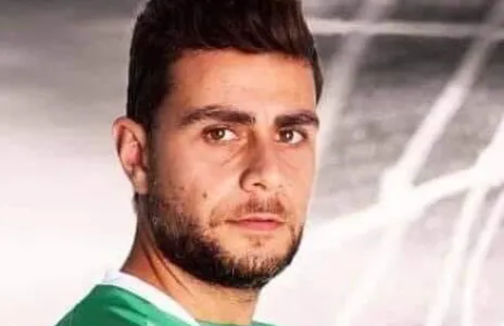 Football Lebanon - وقفة إعلامية تضامنية مع عطوي للمطالبة بمحاسبة الفاعل