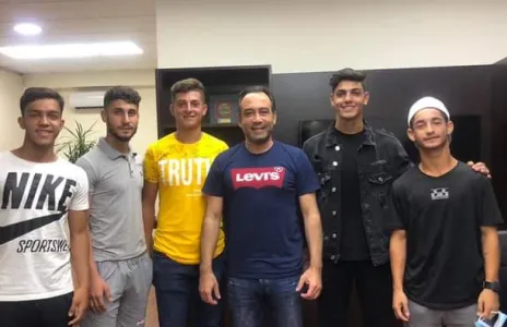 Football Lebanon - تصعيد لاعبين إلى الفريق الأول للأخضر 