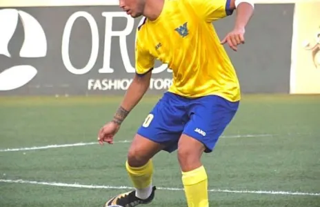 Football Lebanon - ابو فخر خارج أسوار نادي الصفاء 