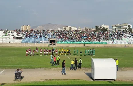 Football Lebanon - النجمة يقلب الطاولة على الأنصار في ديربي النخبة