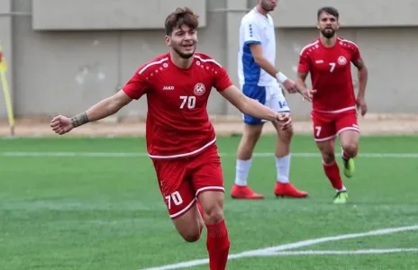 Football Lebanon - دانيال ابو فخر مكسب مهم للإخاء