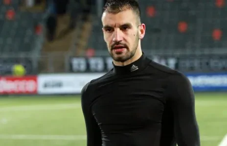 Football Lebanon - الصربي ميهايلوفيتش الى السلام