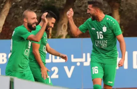 Football Lebanon - الأنصار يحسم لقاء العهد ويستمر بالصدارة