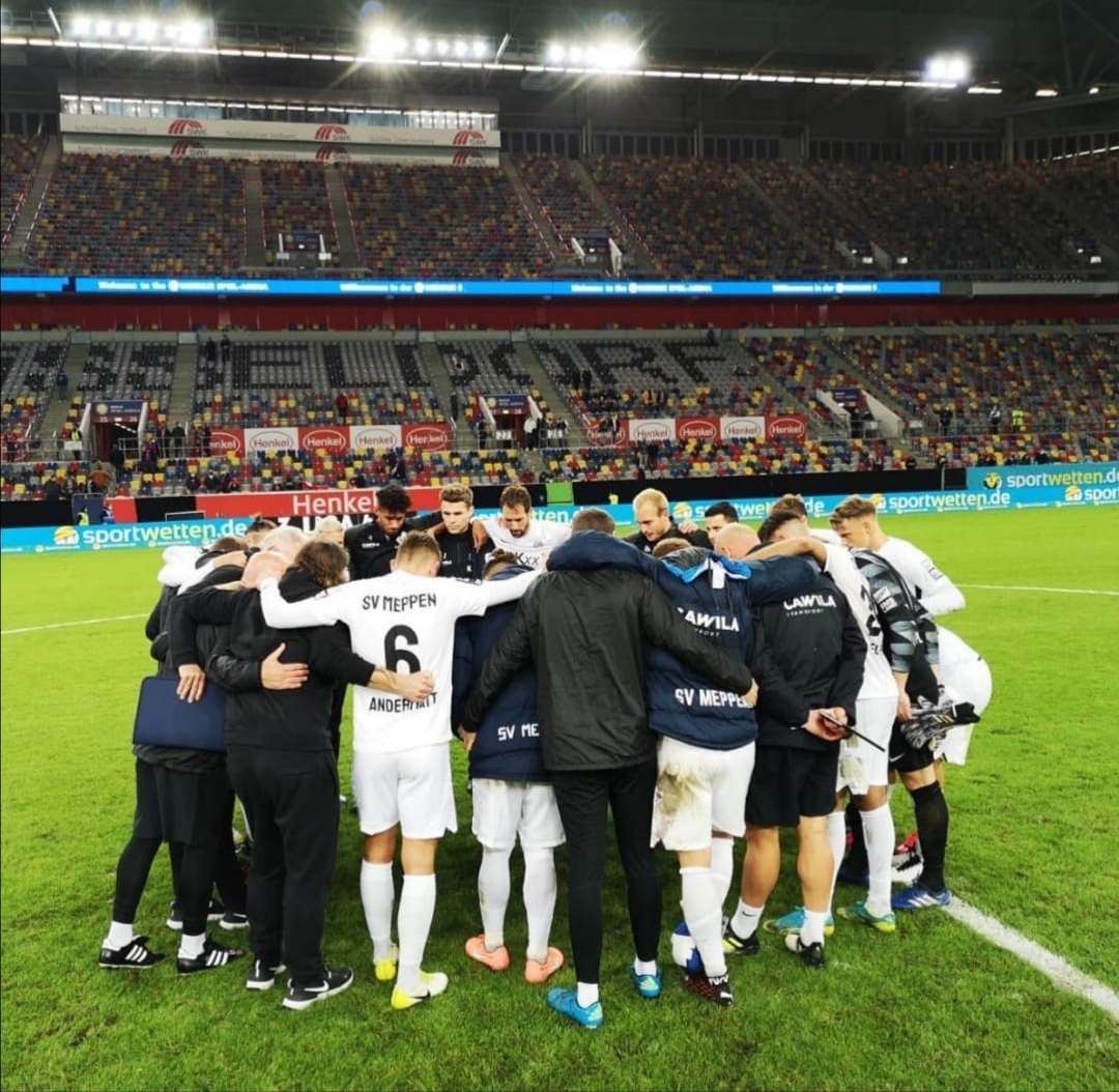 Football Lebanon - فوز لفريق الحلوة في ألمانيا وتعادلين لفريق ملكي وشاهين في السويد