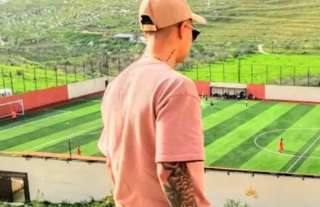 Football Lebanon - لم يرحل .. سيبقى يراقبنا من بعيد 