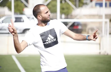 Football Lebanon - طرابلس يعرقل الإخاء ويخطف نقطة ثمينة