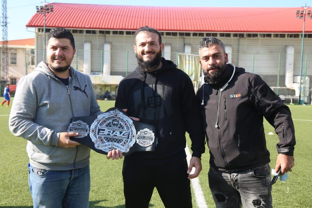 Football Lebanon - المبرات تكرم البطل فخرالدين 