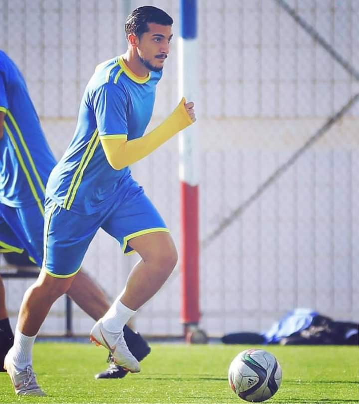 Football Lebanon - حسن مهنا إلى الأصفر من جديد