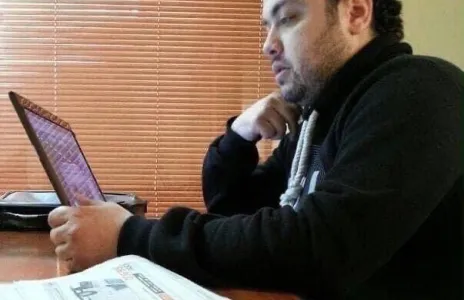 Football Lebanon - عيتاني: المصور قاسم شاهين وجه إشارات وعبارات نابية