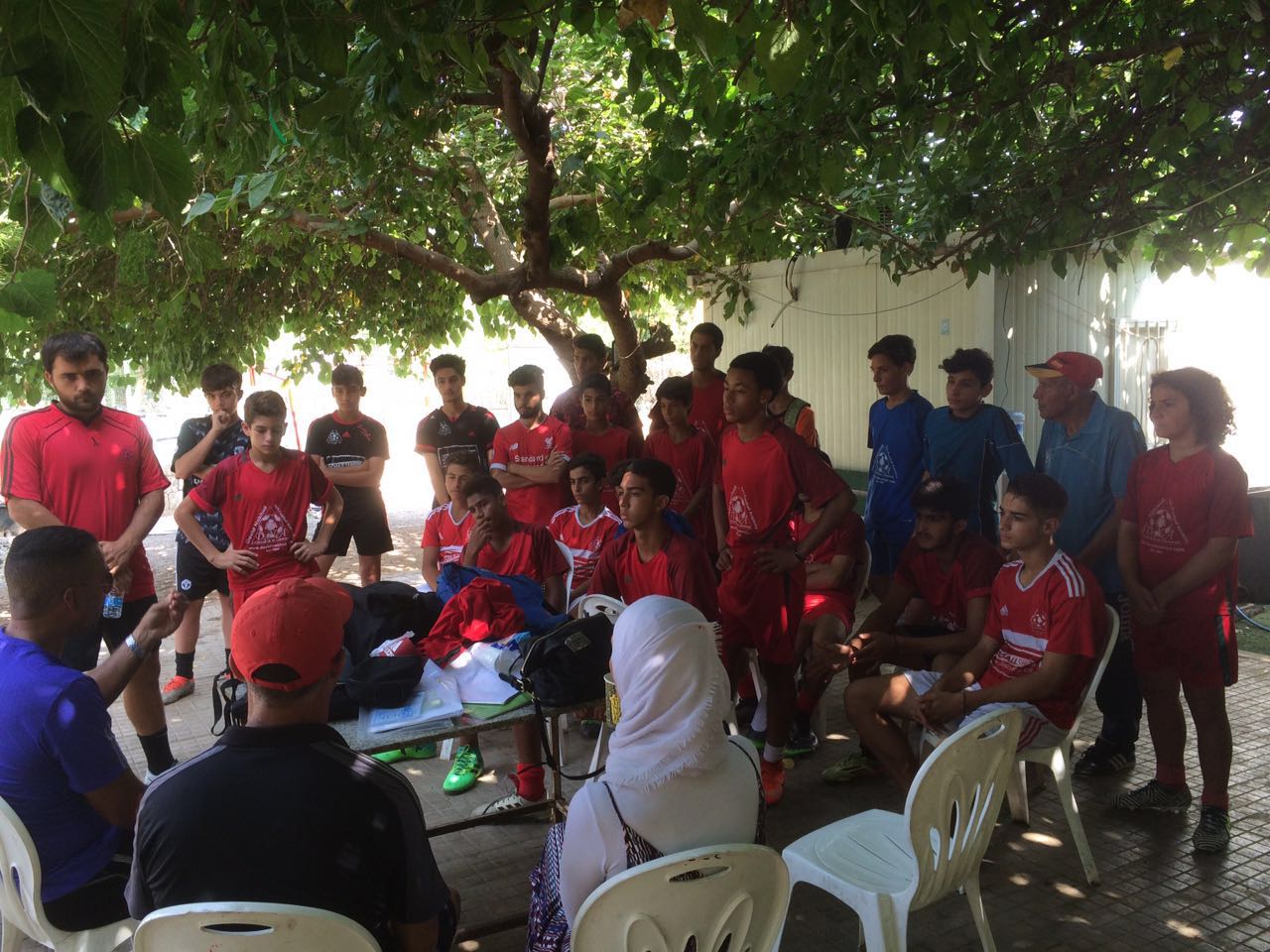 Football Lebanon - 13 لاعبا من أكاديمية ديفيد ناكيد إلى بلجيكا