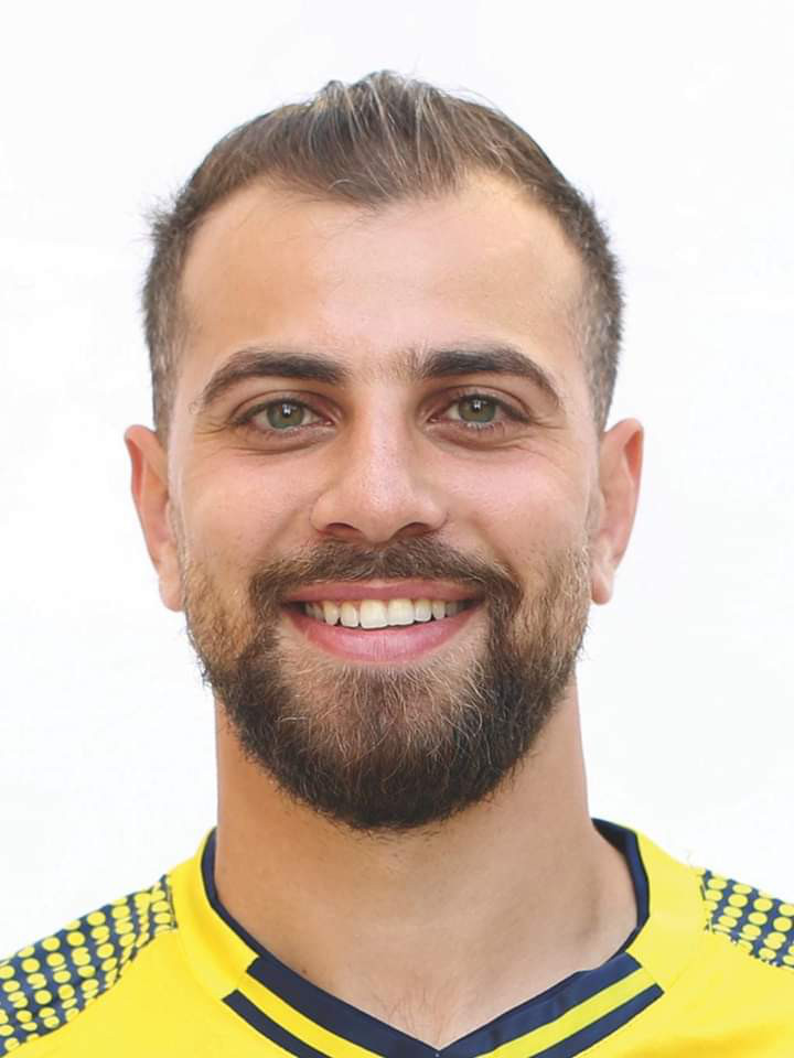 Football Lebanon - أحمد زريق إلى الوحدات الأردني لموسم واحد