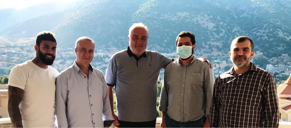 Football Lebanon - النجمة في منزل حسين صادر 