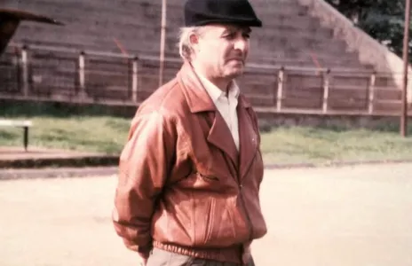 Football Lebanon - الإتحاد اللبناني يخاطب بلدية بيروت لتخليد إسم الشرقي