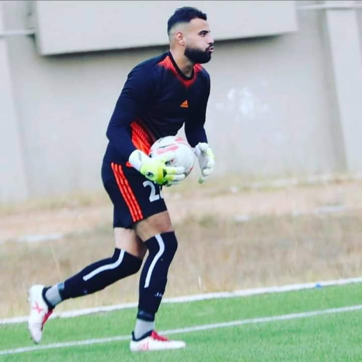 Football Lebanon - علي الحاج حسن يوقع رسمياً على كشوفات الراسينغ