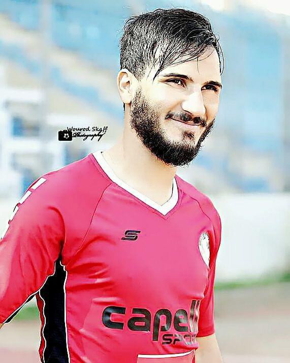 Football Lebanon - القاضي لاعب حر