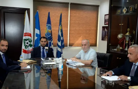 Football Lebanon - محيدلي يعلن استلام طلبات الترشيح لانتخابات الإتحاد