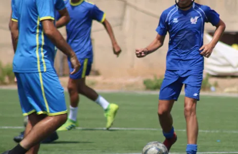 Football Lebanon - قائد براعم فريق الصفا كريم جعفر في الفريق الأول