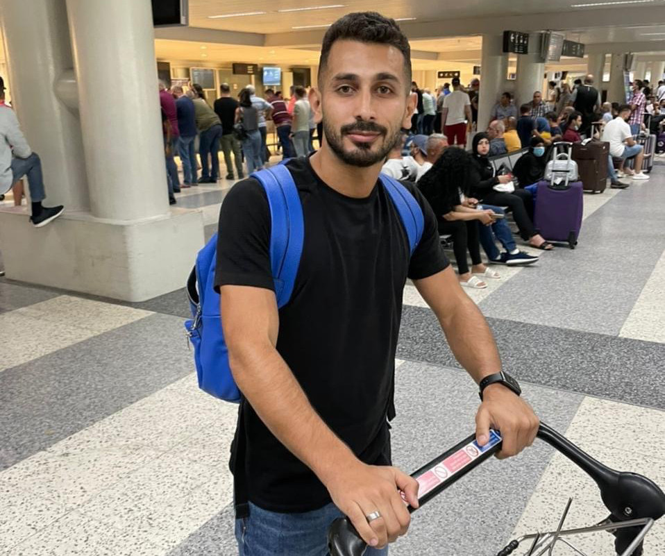 Football Lebanon - مزهر يصل إلى بيروت 