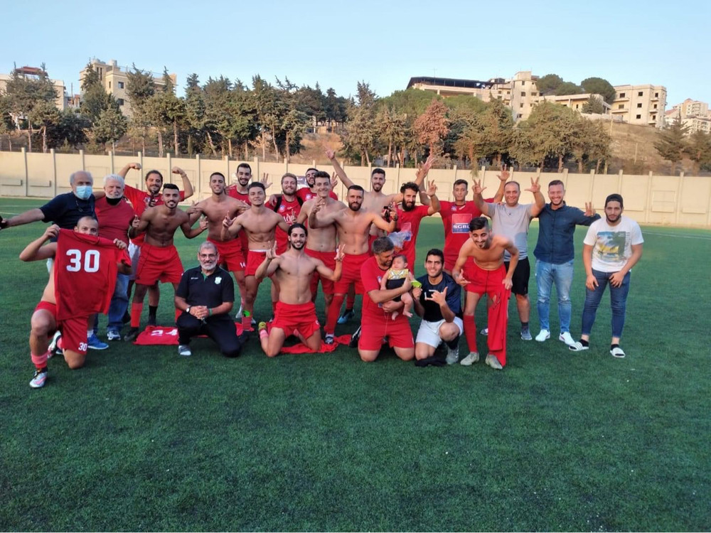 Football Lebanon - الانترانيك العريق يصعد إلى الدرجة الثالثة