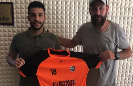 Football Lebanon - عباس ماجد يوقع مع شباب مجدل عنجر