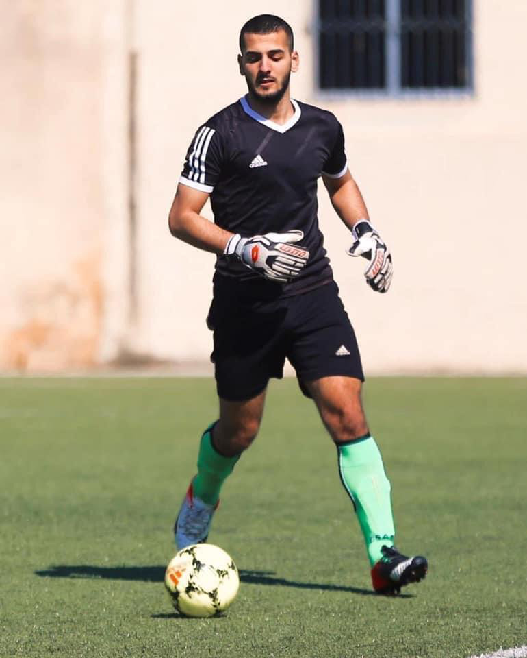 Football Lebanon - حارس يعلن عن توقف حياته الكروية