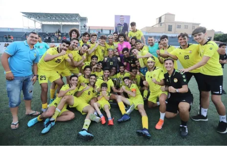 Football Lebanon - ناشئو العهد يتفوقون أكاديميًا