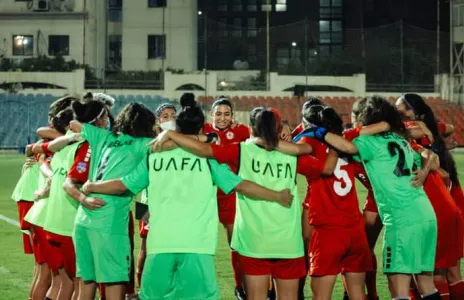 Football Lebanon - كأس العرب للسيدات صور انسانية تتجلى في البطولة  منتخب مصر يتبرع بالعلاجات والمستلزمات الطبية للمرضى في لبنان 