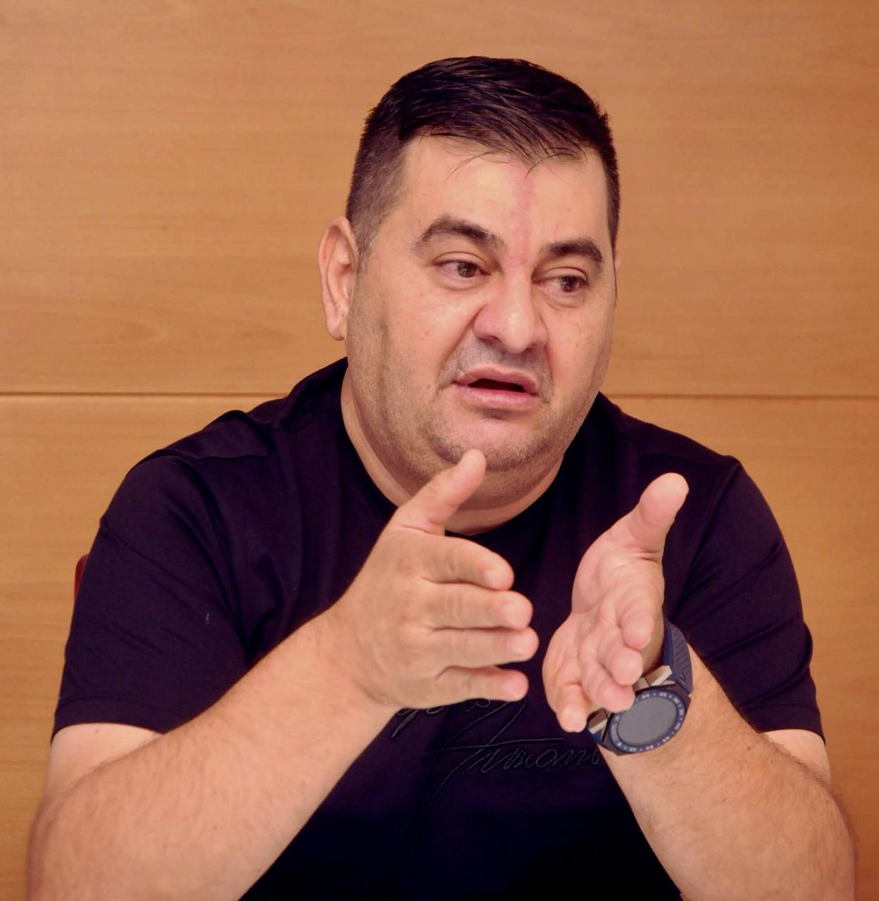 Football Lebanon - رئيس نادي شباب الساحل سمير دبوق : اعرف انكم لن تخدلوا أهلنا و جماهيرنا وستكونون على قدر التطلعات