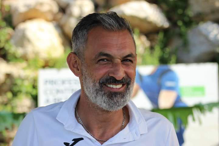 Football Lebanon - يوسف البعلبكي يودع جمهور ونادي الصفاء