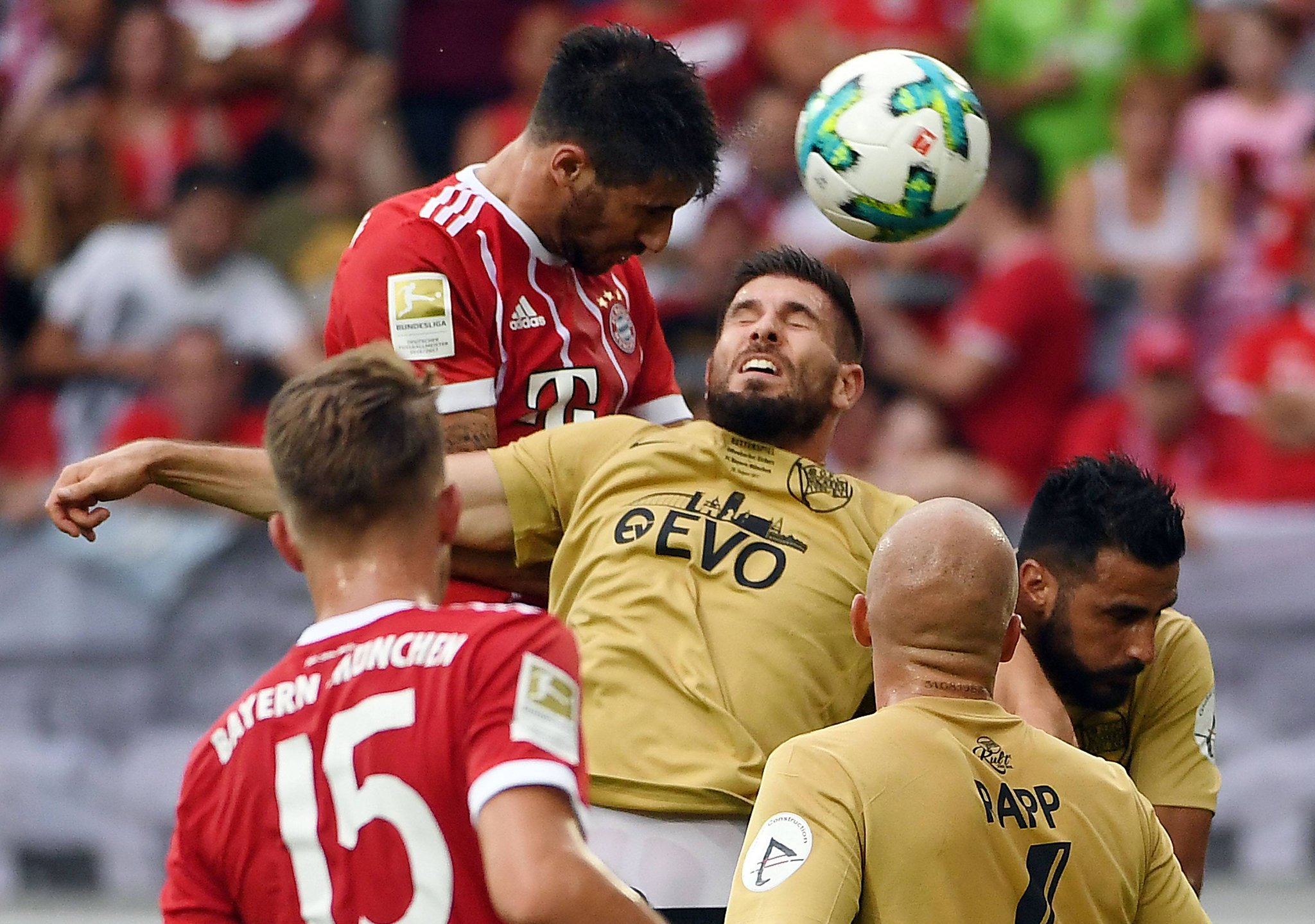 Football Lebanon - درويش يخسر وديًّا أمام بايرن ميونخ