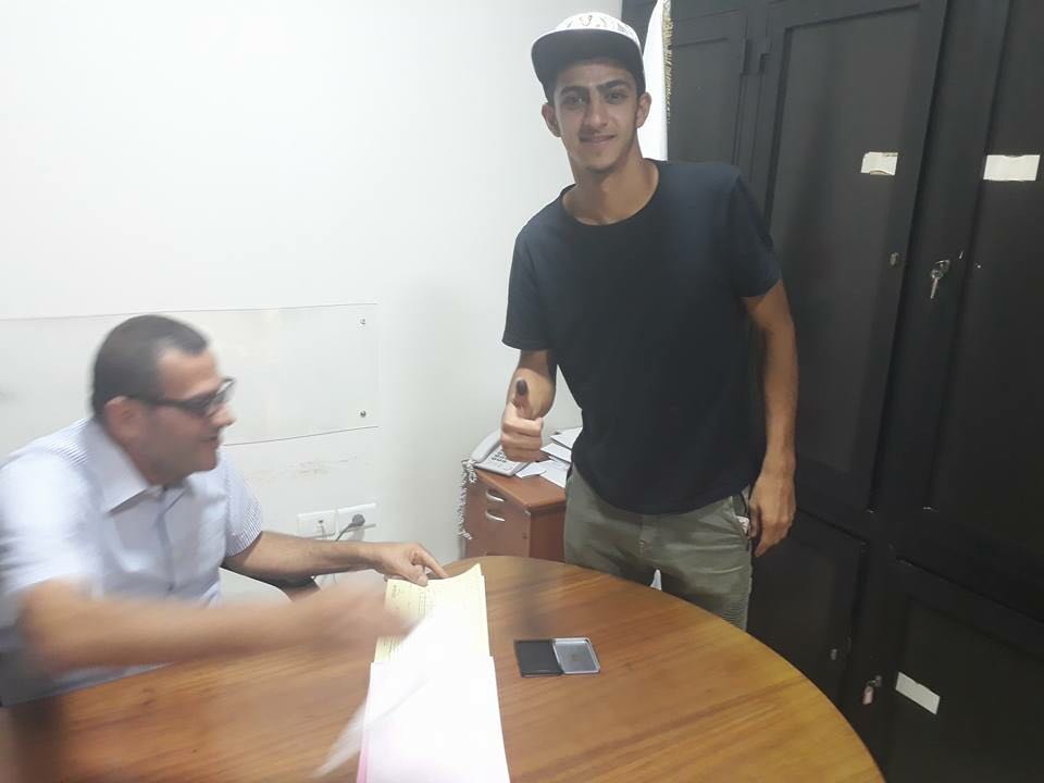 Football Lebanon - ثلاث لاعبين يوقعون على كشوفات ناصر برالياس