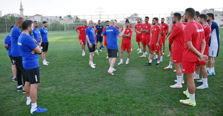 Football Lebanon - منتخب لبنان يتابع حلقات تحضيراته الأردنية للقاء سورية الثلاثاء