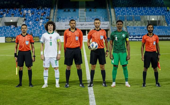 Football Lebanon - ‏الحكم اللبناني الدولي محمد عيسى يقود مباراة العراق والسعودية