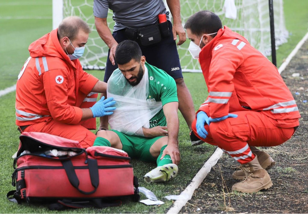 Football Lebanon - معتوق يخرج مصاباً