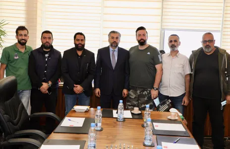 Football Lebanon - الصقال إستقبل الهيئة العليا لدعم منتخب لبنان