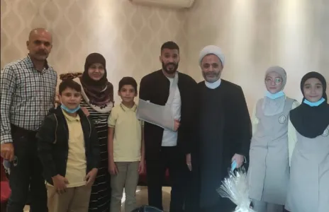 Football Lebanon - مدير مجمع دوحة المبرات الرعائي الخيري ومديرة مدرسة الأبرار في زيارة لمعتوق 