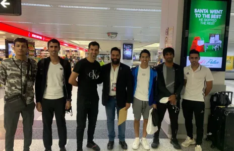 Football Lebanon - وصول الطاقم التحكيمي لمباراة لبنان وايران