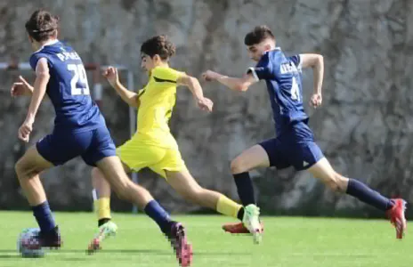 Football Lebanon - الهدى ينتزع الصدارة من الصفاء في سداسية الأشبال