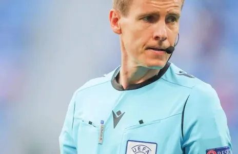 Football Lebanon - ‏الحكم الألماني "دانيال سيبرت" حكماً للقاء  لبنان ومصر 