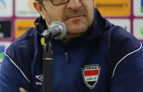 Football Lebanon - إقالة مدرب العراق بيتروفيتش بعد التعادل مع لبنان