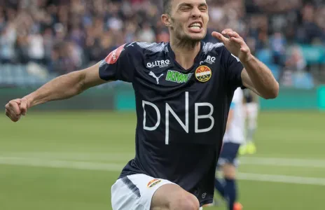 Football Lebanon - باسل جرادي أصيب في الدوري النرويجي