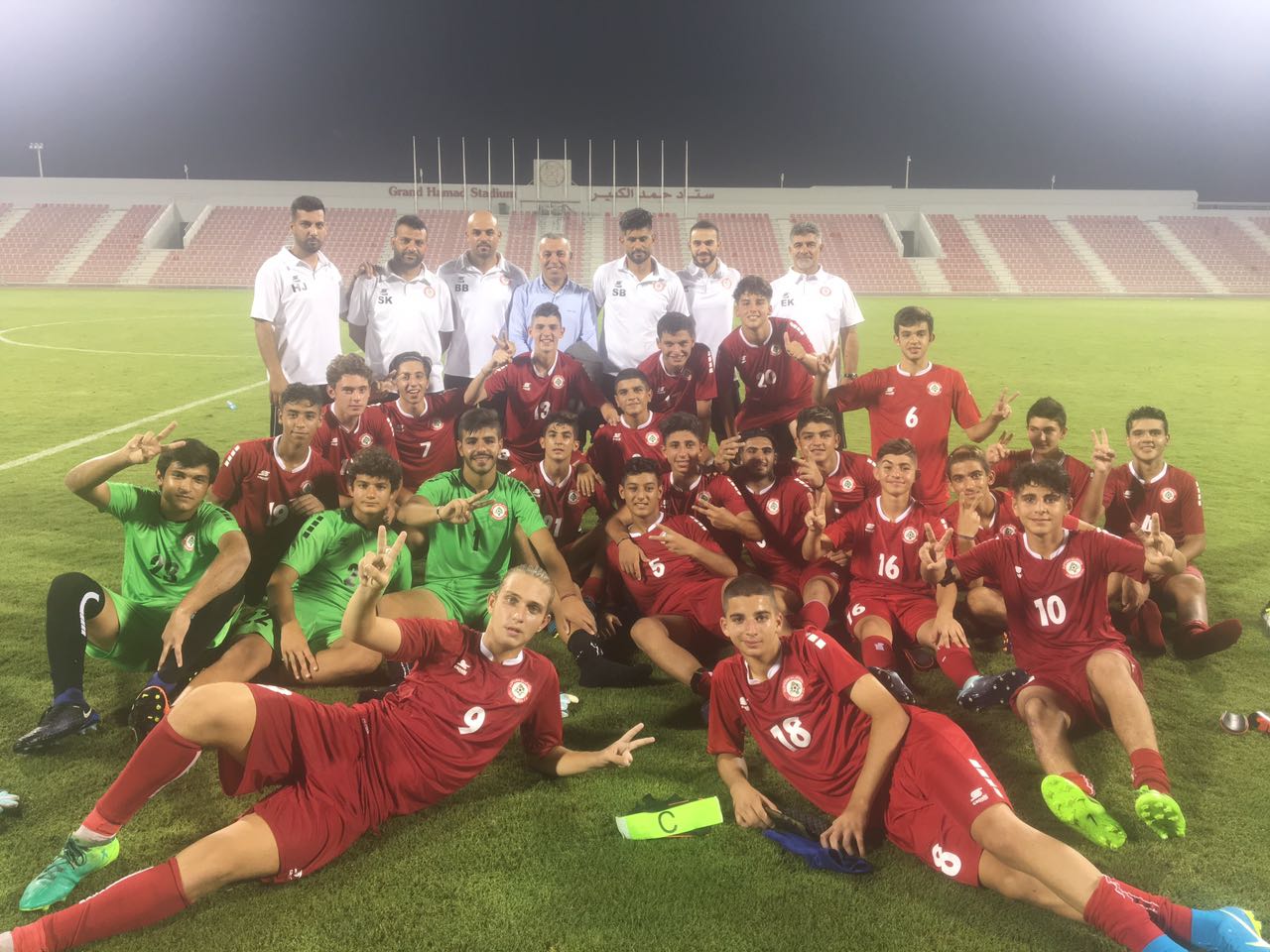 Football Lebanon - منتخب الناشئين يتخطى قطر بهدفين قبل التصفيات