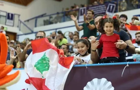 Football Lebanon - عرقجي يقدم اللقب للشعب اللبناني