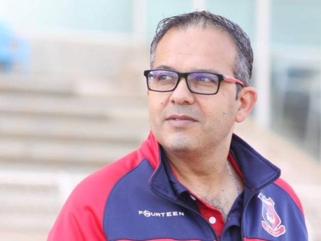 Football Lebanon - الشفاء العاجل للمدرب زهير