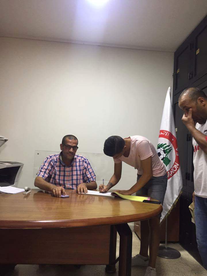 Football Lebanon - أبو فخر وقع للأنصار مرة أخرى