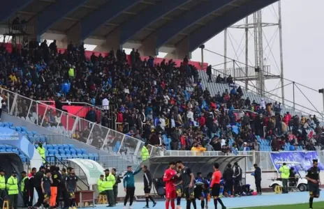 Football Lebanon - الطلبة يضرب الديوانية بثلاثية